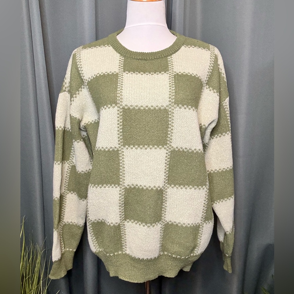 SHEIN Light Green Knit Sweater